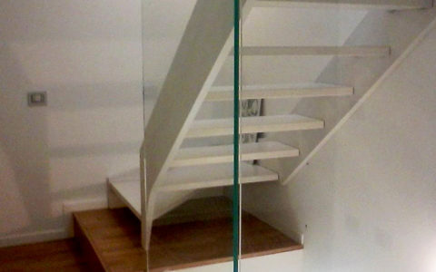 CHIUSURA VANO SCALA DAL 1° PIANO ALLA MANSARDA